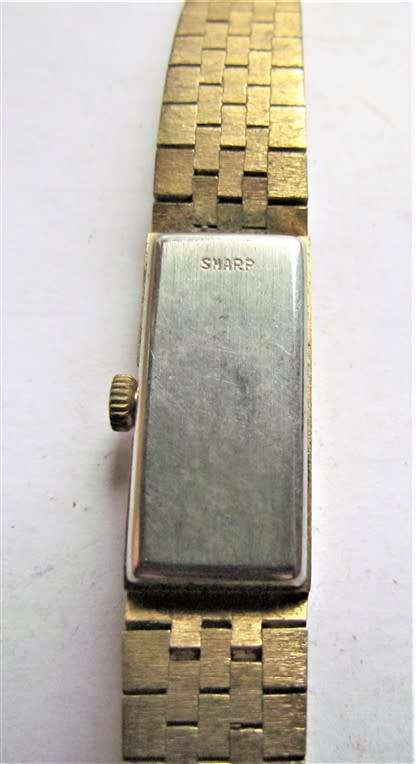 @@CRAZY R1 START@@ ROAMER Vintage Ladies Watch**Dont know if working**see pics