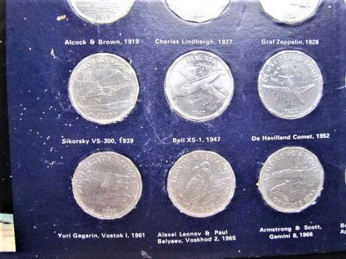 MAN IN FLIGHT COIN SET - IN ORIGINAL PRESENTATION FOLDER - LOW START