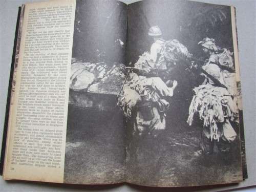 Purnells History of the Second World War WWII- defeat in Malaya *SCARCE soft cover**