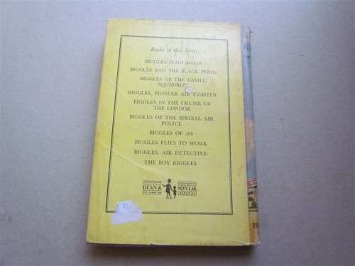 Biggles - Hardcover -  Flies to Work - Capt. W,E Johns