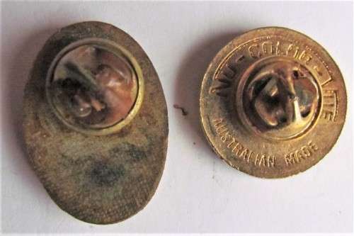 VINTAGE AUSTRALIA BADGES - 1 BID
