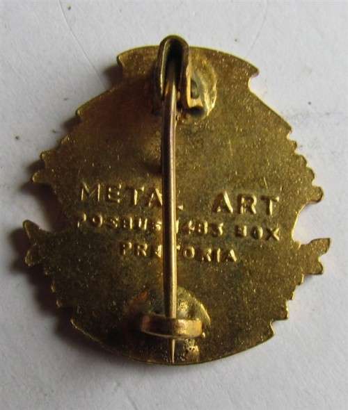 GORDON`S NIGHT LEAGUE BOWLS BADGE