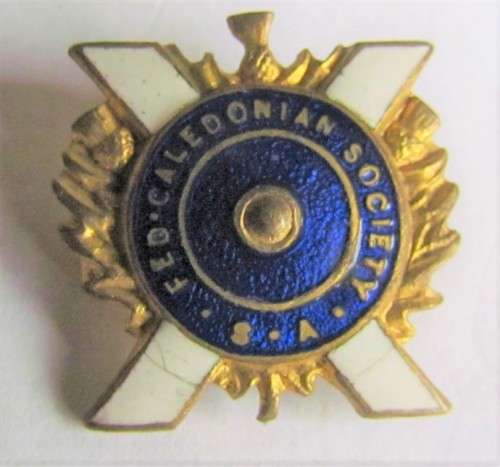 FED. CALEDONIAN SOCIETY S.A BADGE