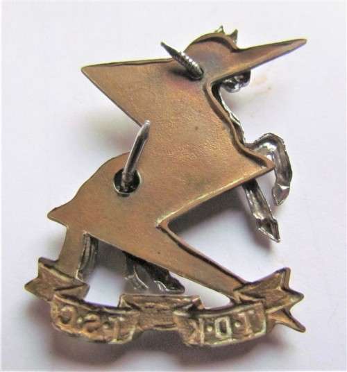 Vintage SA Army Technical Services Cap Badge
