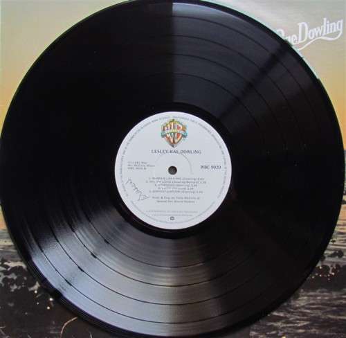 VINTAGE LP - LESLEY RAE DOWLING