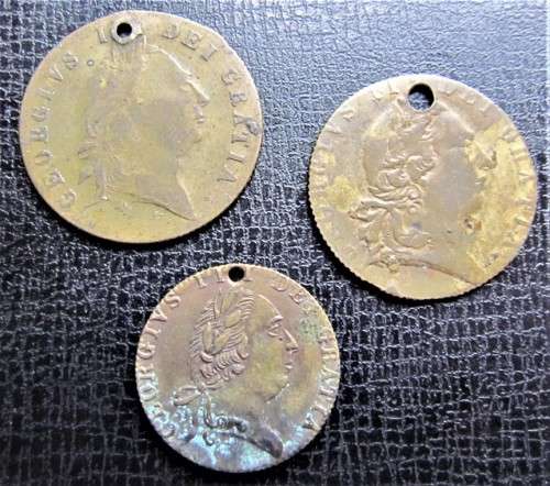 1788 - 1790 3 x Good Old Days Guinea Gaming Tokens - 1 Bid for all 3