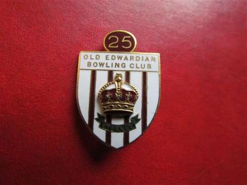 VINTAGE OLD EDWARDIAN BOWLING CLUB BADGE