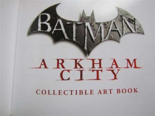 Batman Arkham City Collectors Edition Game + Art Book BOX360