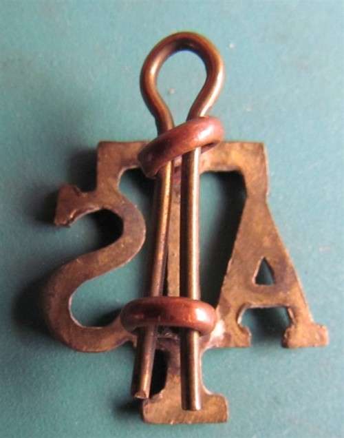 AUXILLARY TERRITORIAL SERVICES BADGE