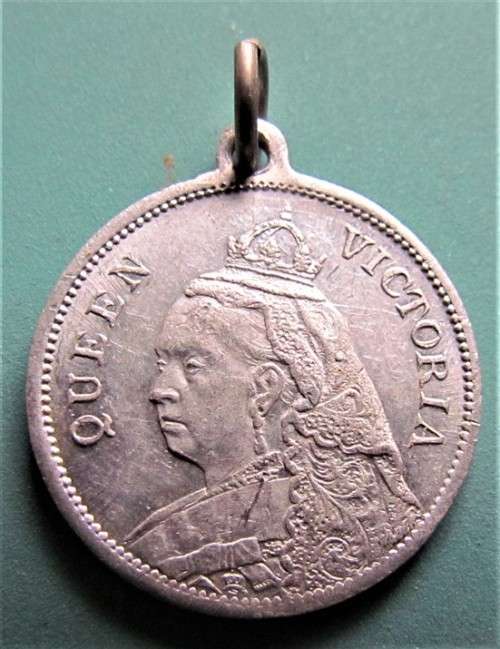 1907 Queen Victoria Birth Coronation Wedding Death Medallion