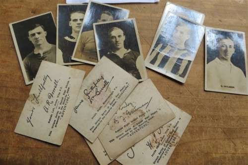 1930 DC Thompson Photo Cigarette Cards Lot - Catalogue Value  R900.00