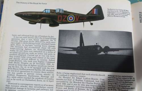 The History of the Royal Airforce - John D.R Rawlings - See Condition pics