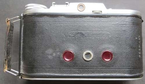Voightlander Bessa 1 Camera + original leather case - Do not know if working