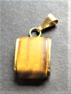Vintage Costume jewellery SAA Tiger`s Eye Pendant