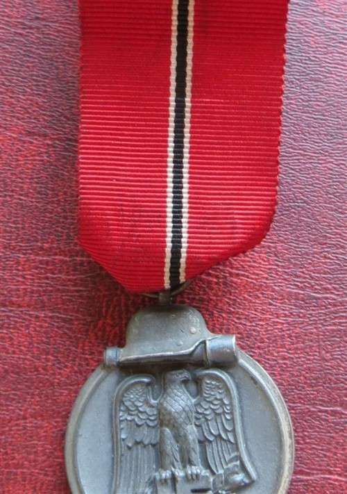 German WW2  `WINTERSCHLACHT IM OSTEN 1941/1942` Medal - Makers mark `5`Hermann Wernstein from Jena-L