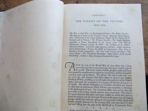 The Second World War - Winston Churchhill - Volume 1 1948