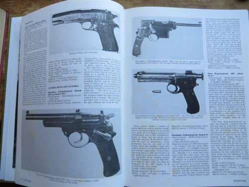 Military Small Arms of the 20th Century - Hogg & Weeks