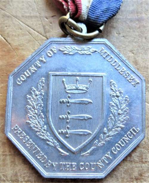 King George V & Queen Mary Middlesex Silver Jubilee Medal 40mm