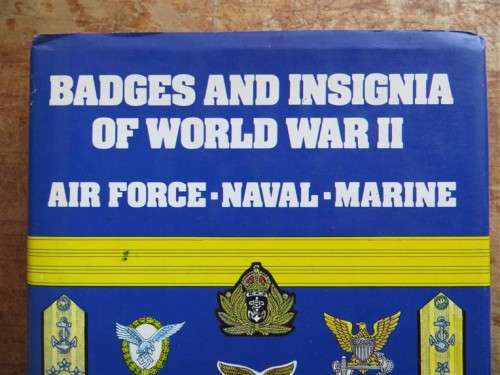 Badges and Insignia of World War II - Guido Rosignoli - Airforce Naval Marine