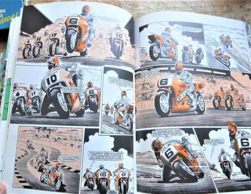 2 x Victor Annuals 1987 + 1992 - Book for Boys - All for 1 Bid