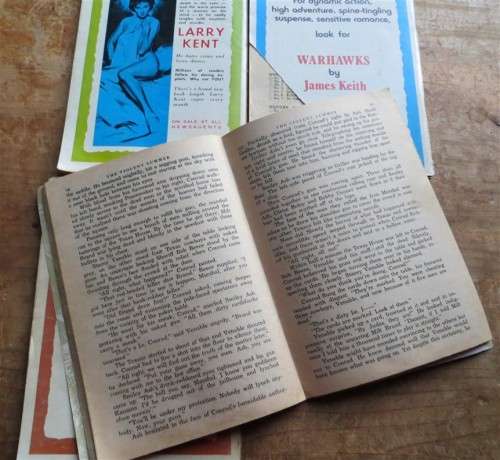 4 x Western Softcover/Magazine books - 1 Bid for All