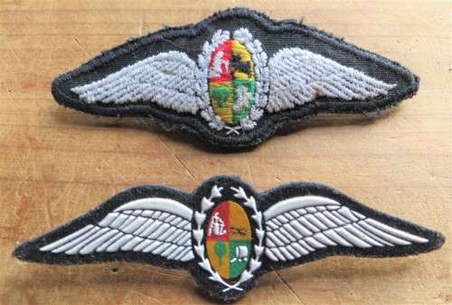 SA AIRFORCE WINGS - Material & Rubber Types - 1 Bid for Both
