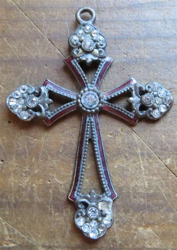 Large Vintage 78mm Costume jewellery Cross Pendant - see pics