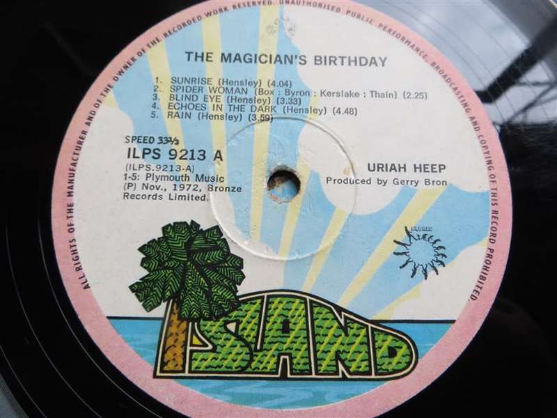 Vintage LP Uriah Heep - The magicians birthdasy - see pics scratches
