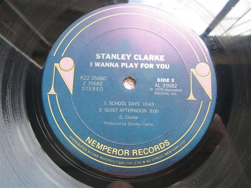 Vintage LP  STANLEY CLARKE - i WANT TO PLAY FOR YOU  VG+