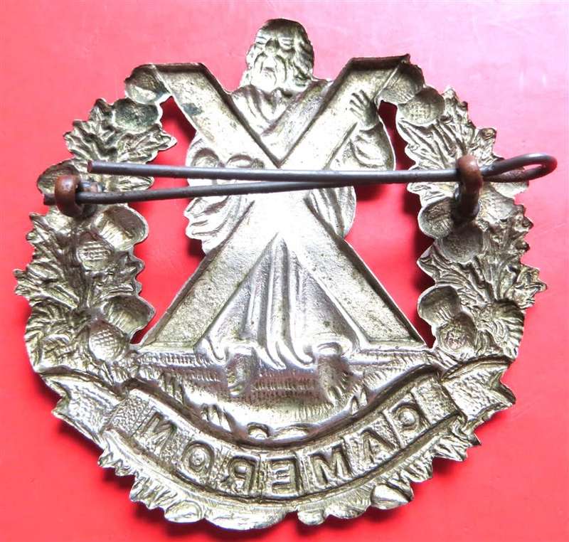 Cameron Queens Own Large Cap Badge
