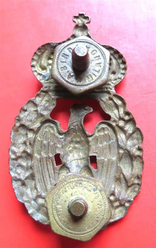 Italian Airforce Cap Badge WW2