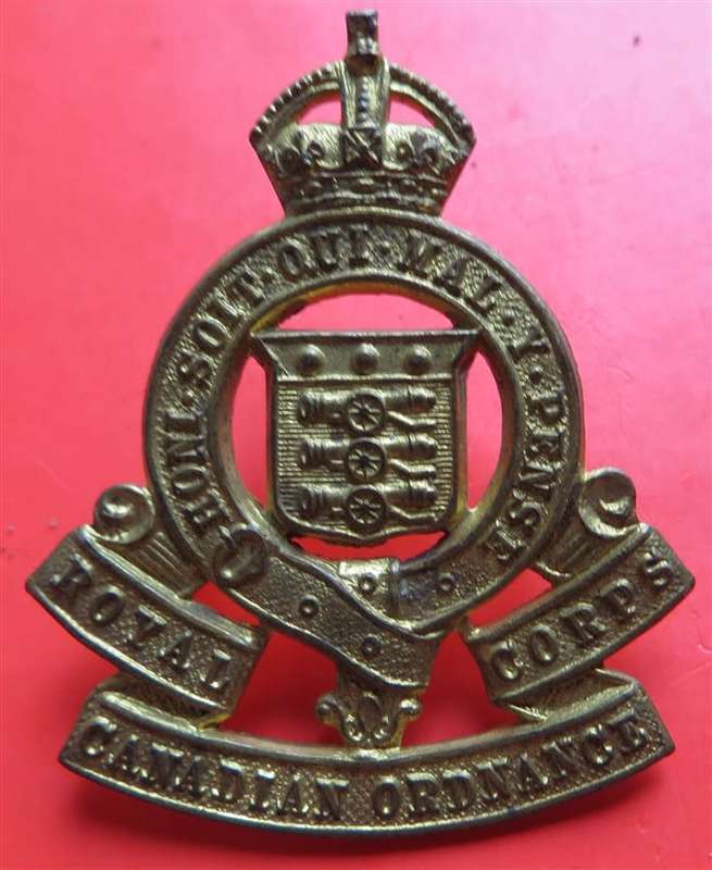 Royal Canadian Ordnance Corps WW2 Cap Badge
