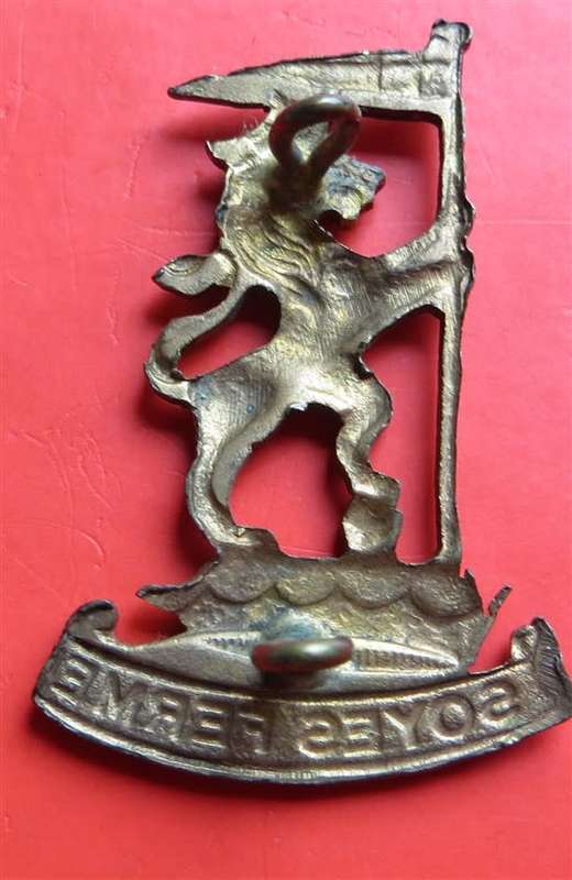 New Zealand Rifle Brigade WW1 collar badge **Scarce**
