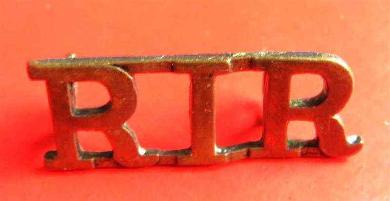 Royal Irish Rifles ***Scarce*** Shoulder Title