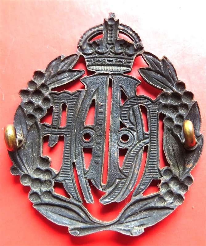 Royal Australian Airforce Cap Badge ***Scarce***