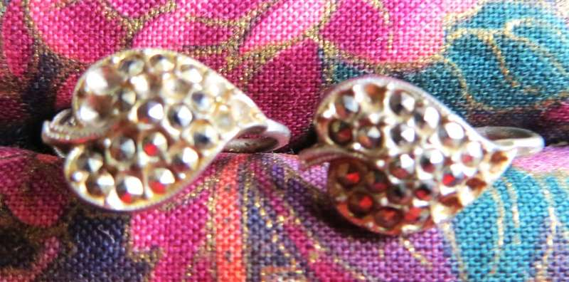 Vintage 1948 Dawu Joe Calafato costume Earrings