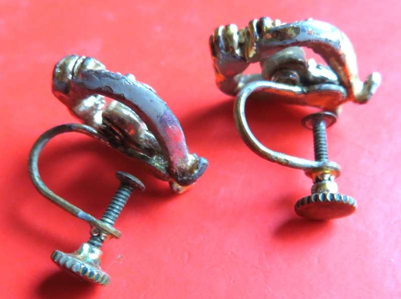 Vintage costume Earrings