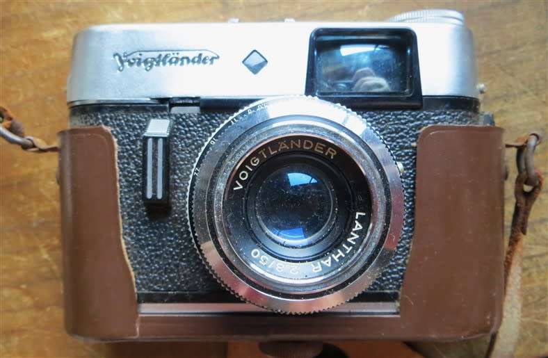 Voigtlander Vitoret Camera + Leather Case Untested Dont know if working