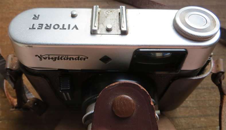 Voigtlander Vitoret Camera + Leather Case Untested Dont know if working