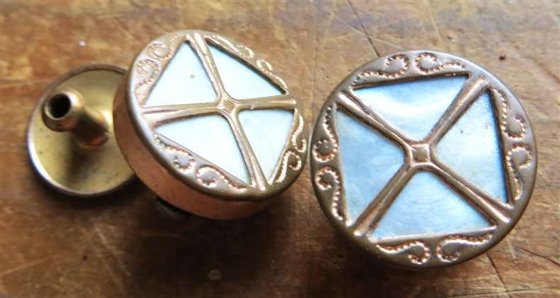 Vintage Ornate Screw Type Mother of Pearl Cuff Links