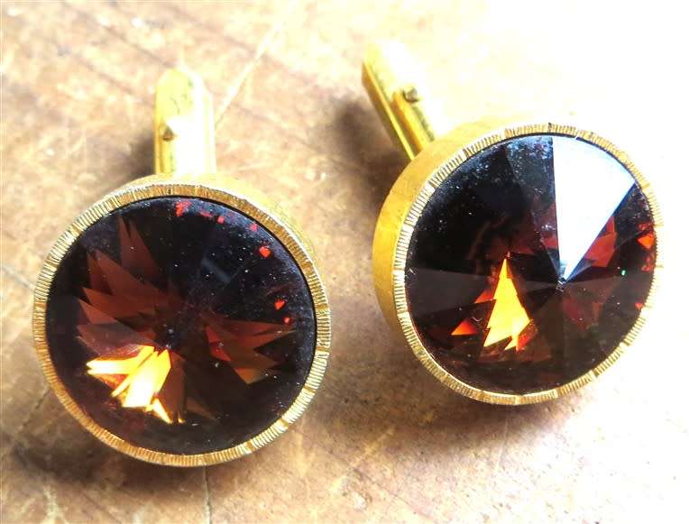 Large gemstone/glass cut cufflinks