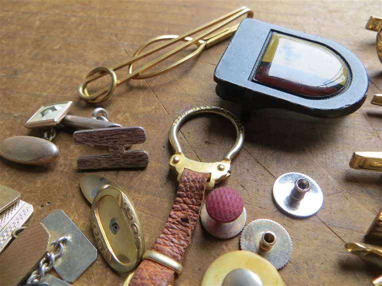 Assorted lot - 3 x pairs Cufflinks + tie pins