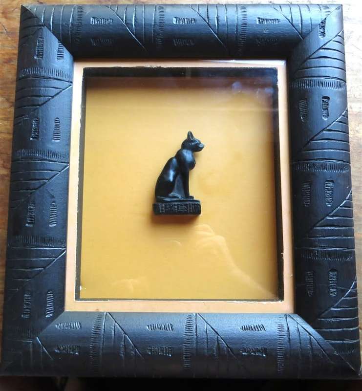 Ornate Wood Box Frame & Glass +-350mm x 400mm