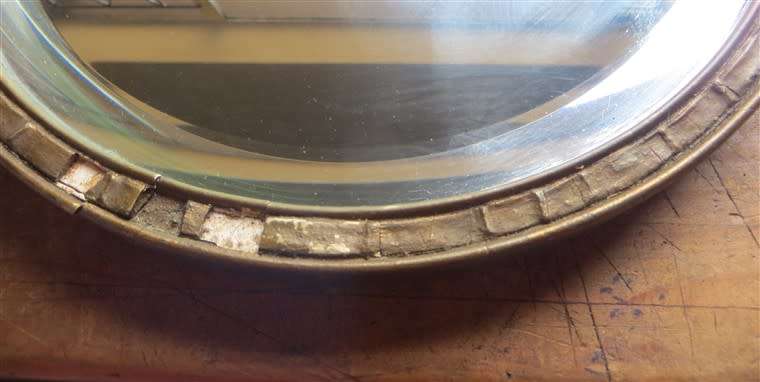 Antique Ornate frame Round bevelled mirror -270mm Diameter frame
