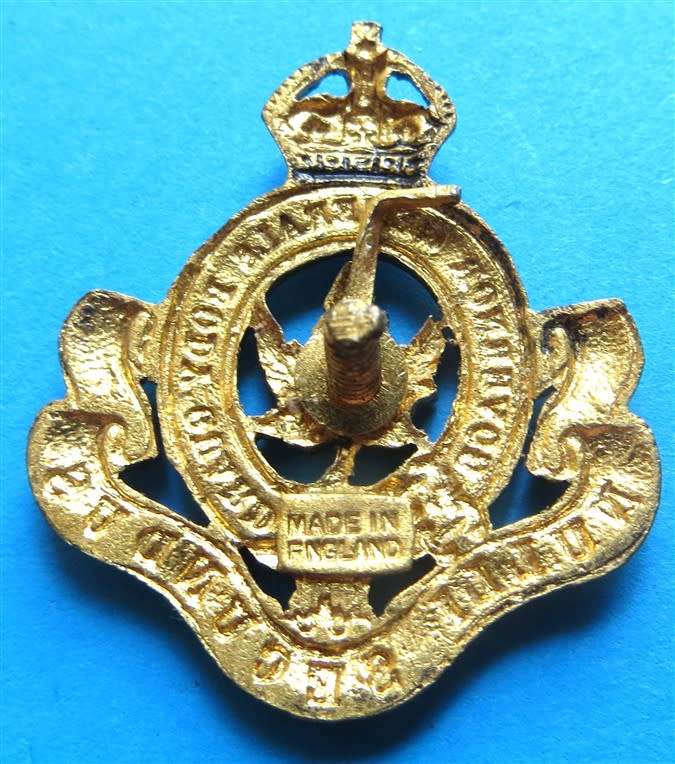Canadian Governor General`s Body Guard Collar Badge RARE ITEM