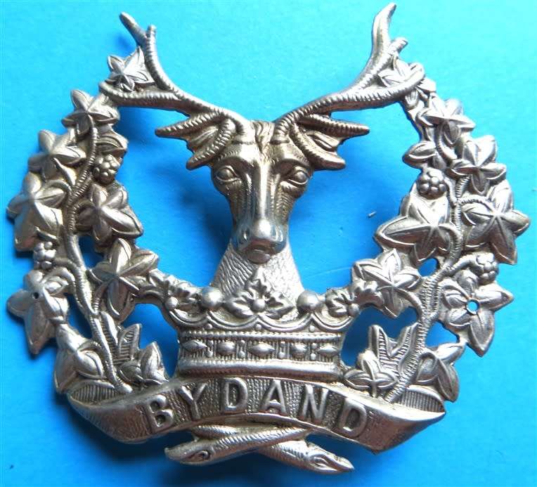 Large Bydand Gordon Highlanders Military Cap Badge Scottish