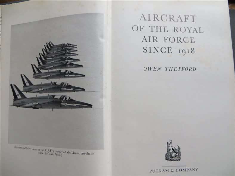 Aircraft of the Royal Airforce since 1918 - Owen Thetford
