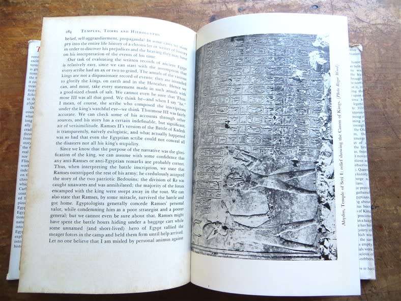 Temples , Tombs & Hieroglyphs - Barbara Mertz (1964) - Egyptology