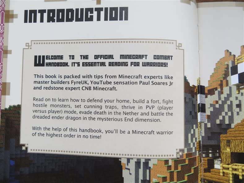 Minecraft - Combat handbook - Mojang Hardcover