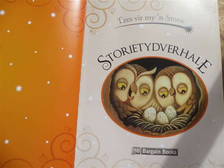 Storietydverhale - Large Hardcover - Paula Knight
